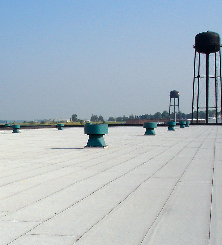 Modified Bitumen installation over a factory by CentiMark