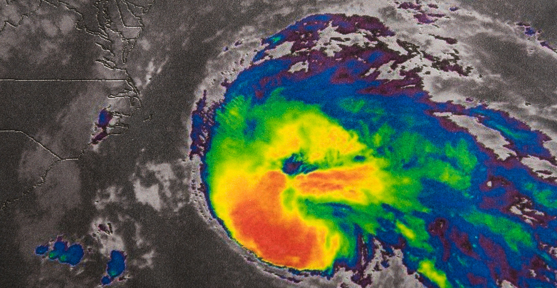 eye of a hurricane radar screenshot